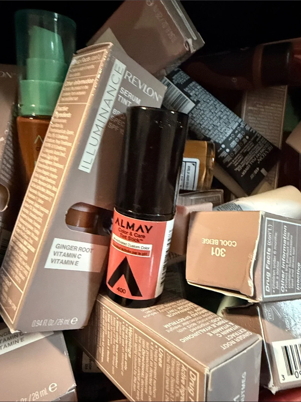 Huge Bundle Foundation, Concealer, Gel Blush and More Resellers Delight